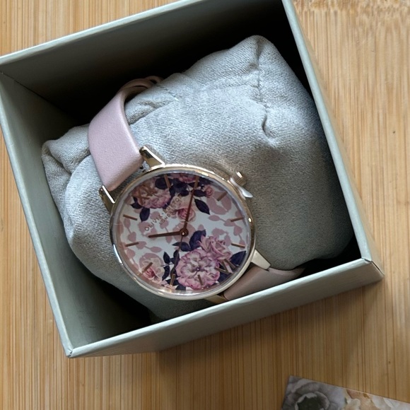 Olivia Burton Watch With 34mm Floral Face & Pink Band main image 5